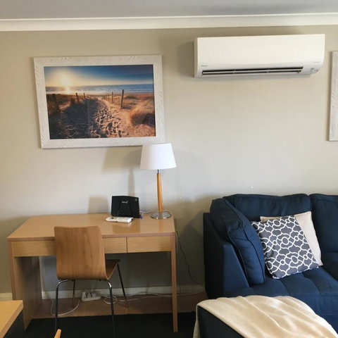 Hillarys Executive Apartment - New Castle Holiday 3
