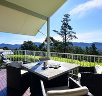 Hillcrest - Spectacular views - New Castle Holiday