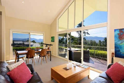 Hillcrest - Spectacular Views! - New Castle Holiday 3