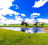 Hillview Farmstay - New Castle Holiday
