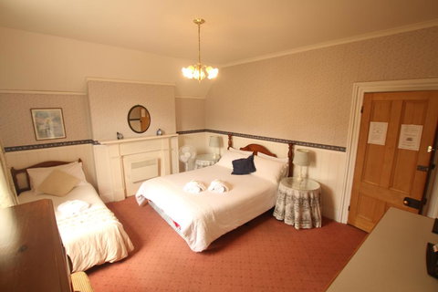 Hillview House Launceston - New Castle Holiday 1