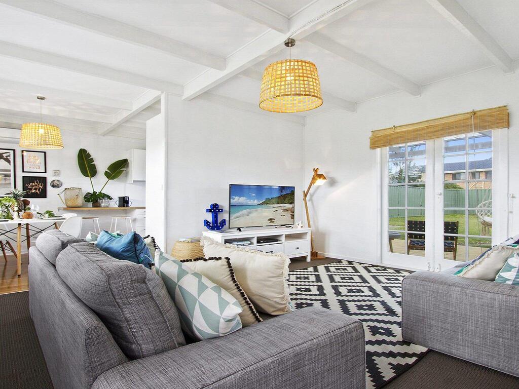 Buangla NSW New Castle Holiday