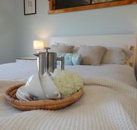 Holiday home by the beach in St Helens - New Castle Holiday