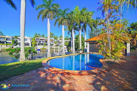 Holiday Home Coveside @ Sanctuary Cove - New Castle Holiday 0