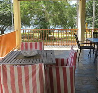 Island View Unit 3/40 Marine Parade - New Castle Holiday