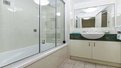 Jade Waters Hervey Bay - New Castle Holiday 1