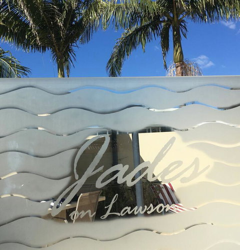 Jades On Lawson - New Castle Holiday 3