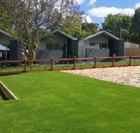 Jaspers Cabins - New Castle Holiday