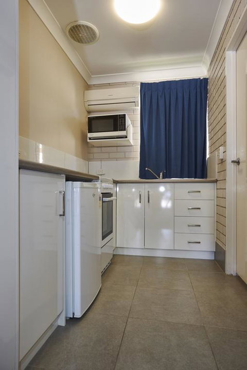 Jefferys Motel - New Castle Holiday 3