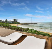 JoeAnne at Blue Bay Absolute Beachfront - New Castle Holiday