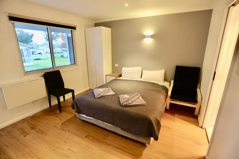 Junee Tourist Park - New Castle Holiday 1