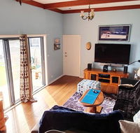 JUST-4-YOU amazing sea views WIFI fullly air-conditioned king bed - New Castle Holiday