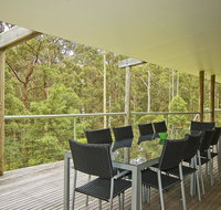 Karingal just minutes from Blueys Beach - New Castle Holiday