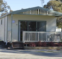 Kerang Cabins - New Castle Holiday