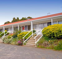 Kermandie Lodge - New Castle Holiday