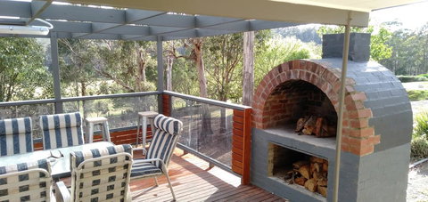 Kiah Country Gardens B&B - New Castle Holiday 1