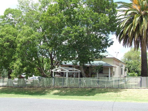 Killarney Country Living - New Castle Holiday 0