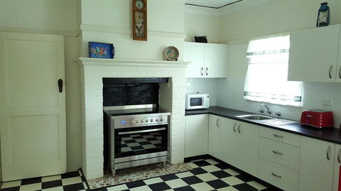King Cottage - New Castle Holiday 0