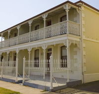King Street Apartments - New Castle Holiday