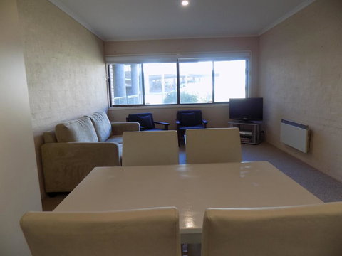 Kirwan 12 - New Castle Holiday 1