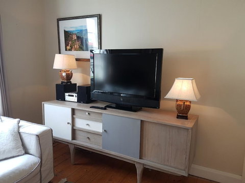 Kits Coty - New Castle Holiday 0