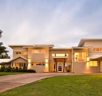 Koolinda by the Bay Broome WA - New Castle Holiday