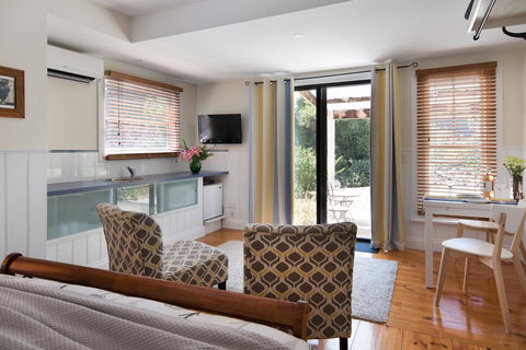 Koovelly Garden Studio - New Castle Holiday 0