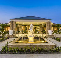 La Bella Vita - New Castle Holiday