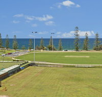 La Mer 16 11 Owen Street - New Castle Holiday