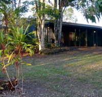 Lagoon Pocket Bed  Breakfast - New Castle Holiday