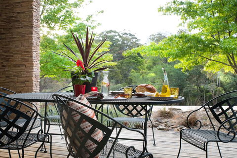 Lake Daylesford Lodge 5 - New Castle Holiday 2