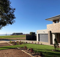 Lake Resort on Black Bull - New Castle Holiday