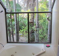 Lake Russell Luxury Retreat - New Castle Holiday