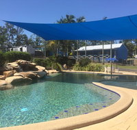 Lake Tinaroo Holiday Park - New Castle Holiday