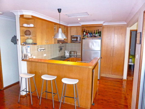 Lakeside Tranquility @ Culburra Beach - New Castle Holiday 3