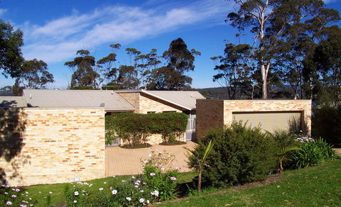 LAKESIDE2 - New Castle Holiday 0