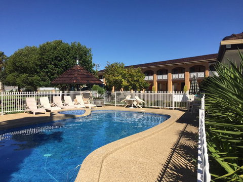 Lakeview Motel - New Castle Holiday 3