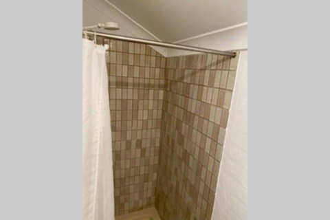 Lands Edge - New Castle Holiday 2