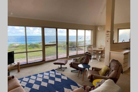 Lands Edge - New Castle Holiday 0