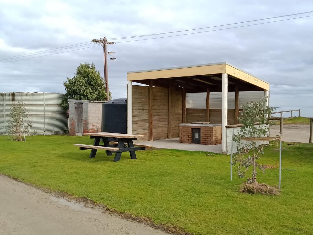 Lang Lang VIC New Castle Holiday