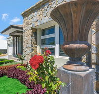 Lavender Manor BnB - New Castle Holiday