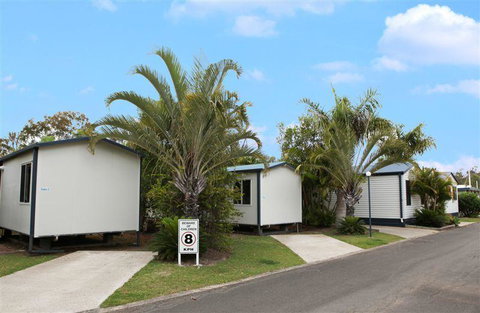 Lazy Acres Caravan Park - New Castle Holiday 1