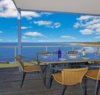 Le Vista - panoramic views looking south - New Castle Holiday