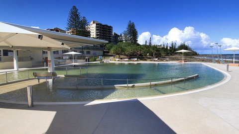 Levuka Unit 11, 14 Moreton Pde, Kings Beach - New Castle Holiday 1