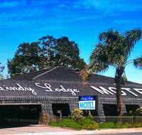 Lindy Lodge Motel - New Castle Holiday