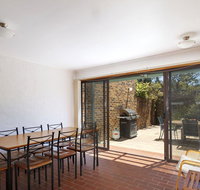 LingaLonga - New Castle Holiday