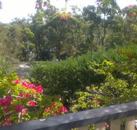 Linley House - New Castle Holiday