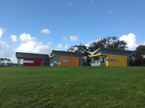 Lush Pastures - New Castle Holiday 0