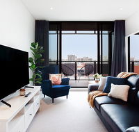 Luxe Apartment Five Minutes From Airport and City - New Castle Holiday