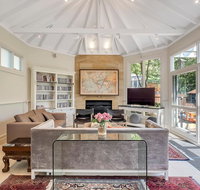 Luxe Mountain Retreat - Katoomba - 4 Bed  Bath - New Castle Holiday